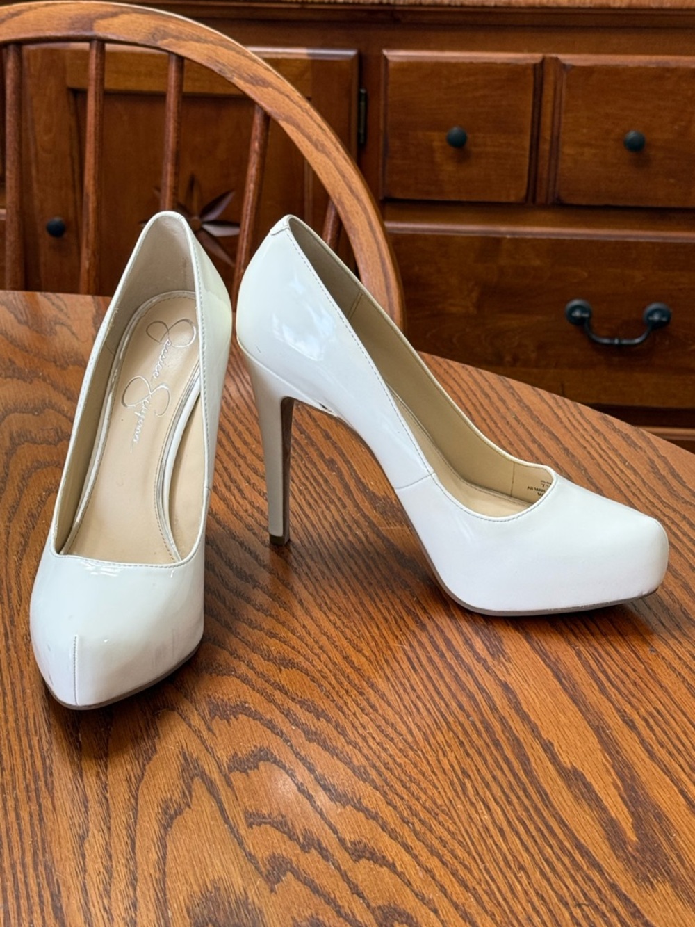 Jessica Simpson White Patent Leather Platform High Heel Pumps Size 7.5